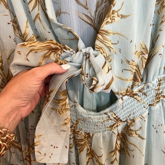 Tie Front Dress - Picture 2 of 5